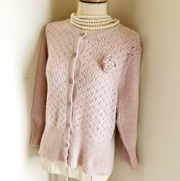 VINTAGE DELICATE PINK ANGORA BLEND SWEATER - Picture 2 of 7